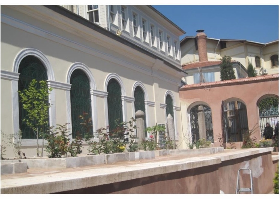 Aziz Mahmut Hüdai Mausoleum Restoration